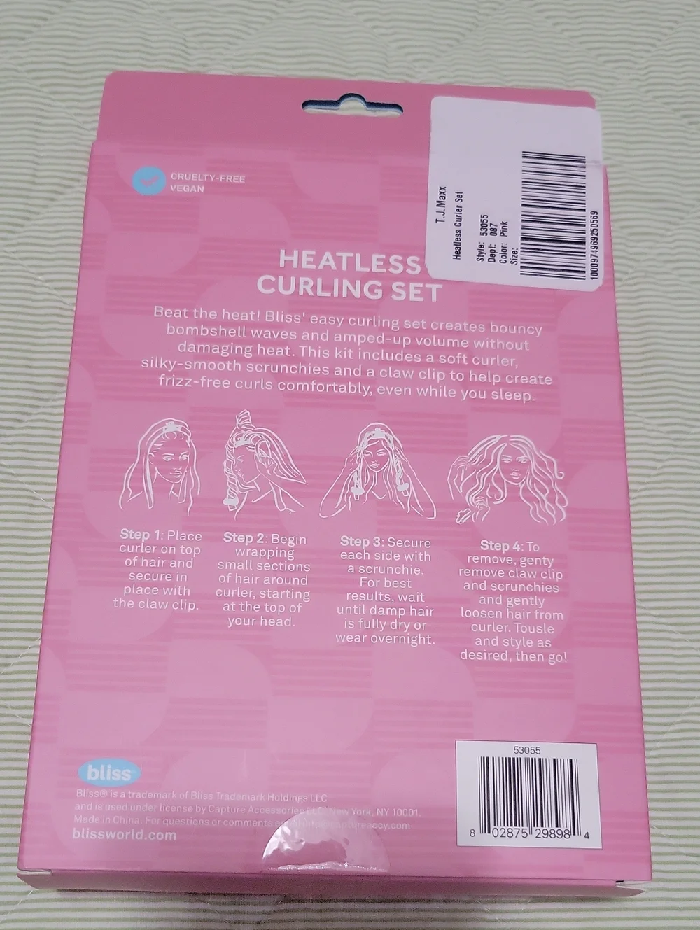 NEW- Bliss Satin Heatless Curling Kit in Bright Pink
